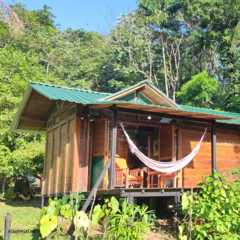 Bahía Solano - Plan Ballenas A La Vista Ecolodge El Almejal