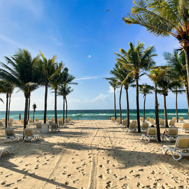 Quinceañeras - Cancún Lite