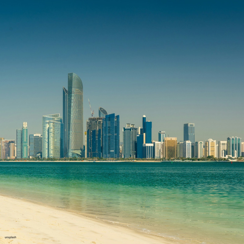 Turquía Con Playa Y Dubai Con Abu Dhabi